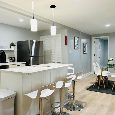 Comfy Lower Lvl Apt With Jetted Tub Near Uptown And Unc ชาร์ล็อต ภายนอก รูปภาพ